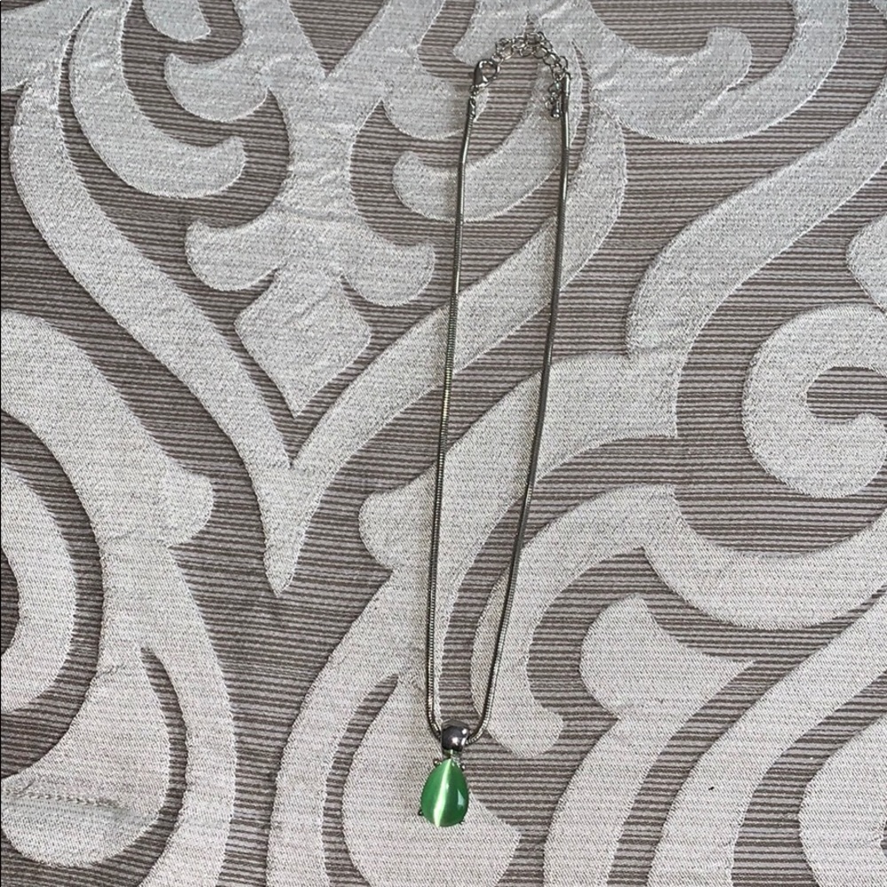 Silver necklace with green pendant